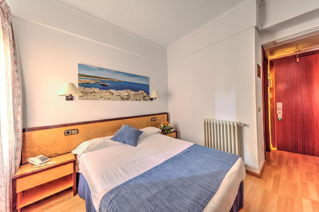 Hotel Voramar Cala Millor  Ruang foto