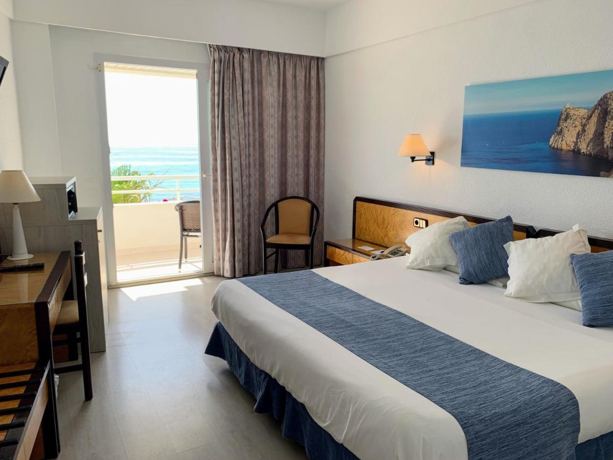 Hotel Voramar Cala Millor  Bagian luar foto