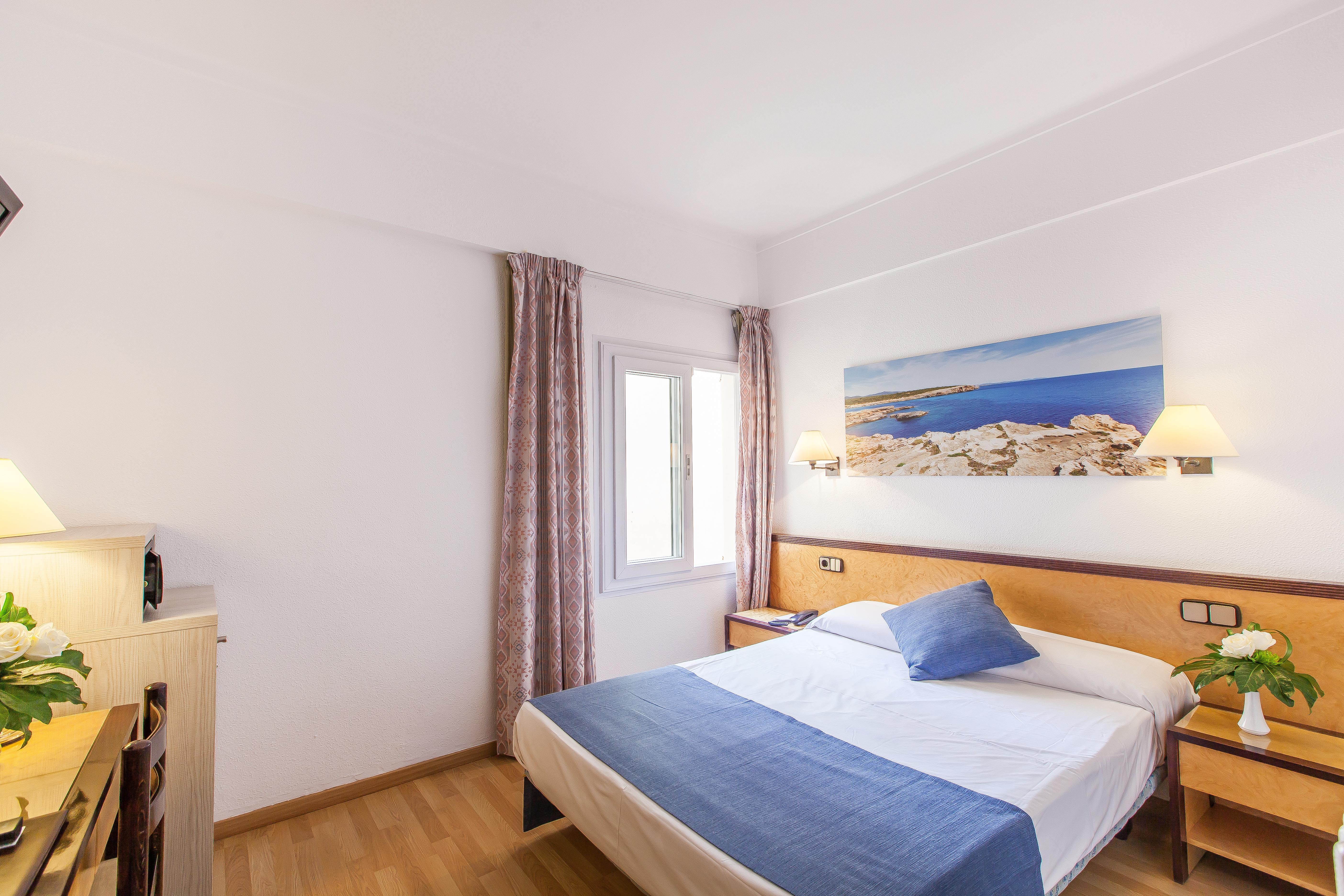 Hotel Voramar Cala Millor  Bagian luar foto