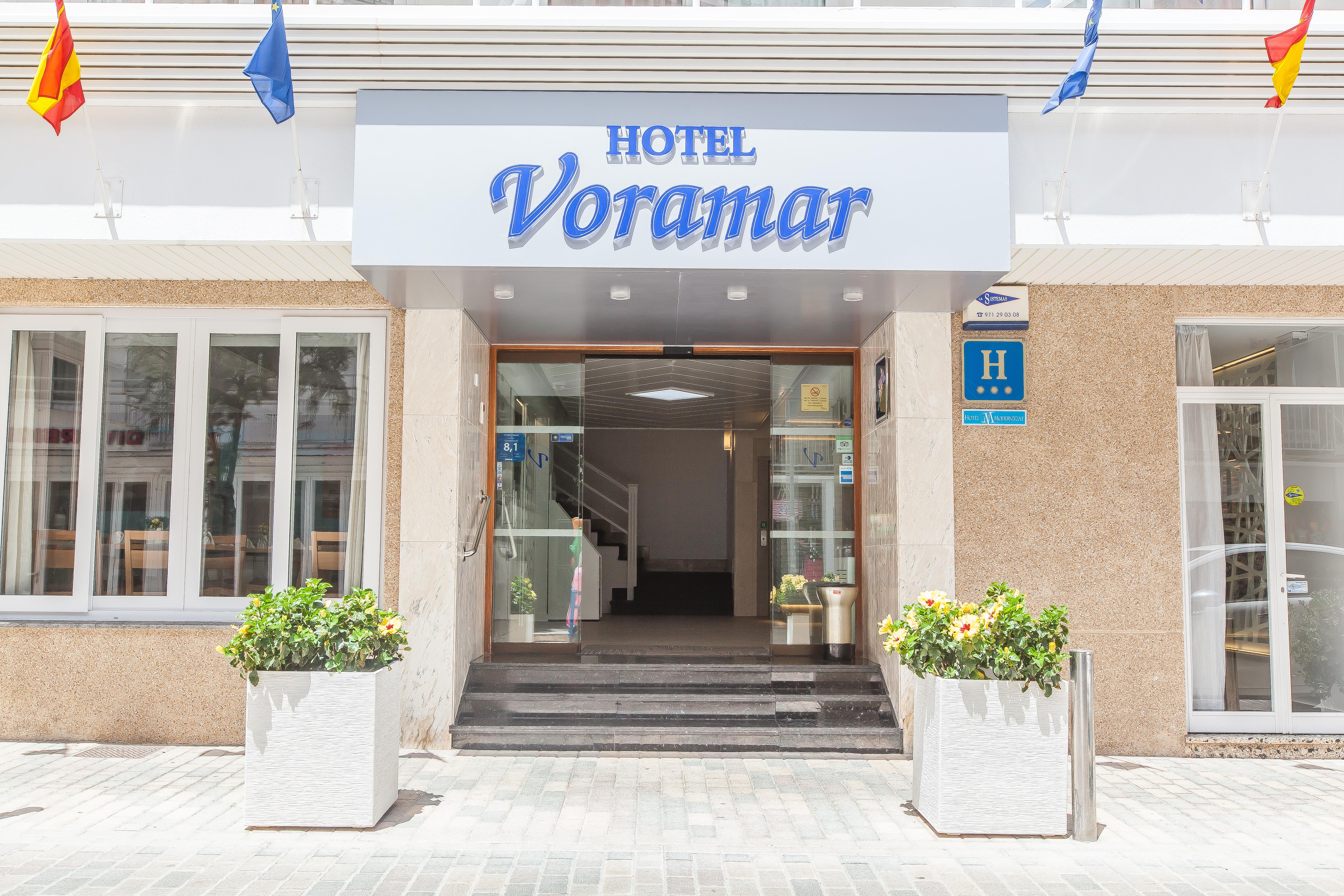 Hotel Voramar Cala Millor  Bagian luar foto