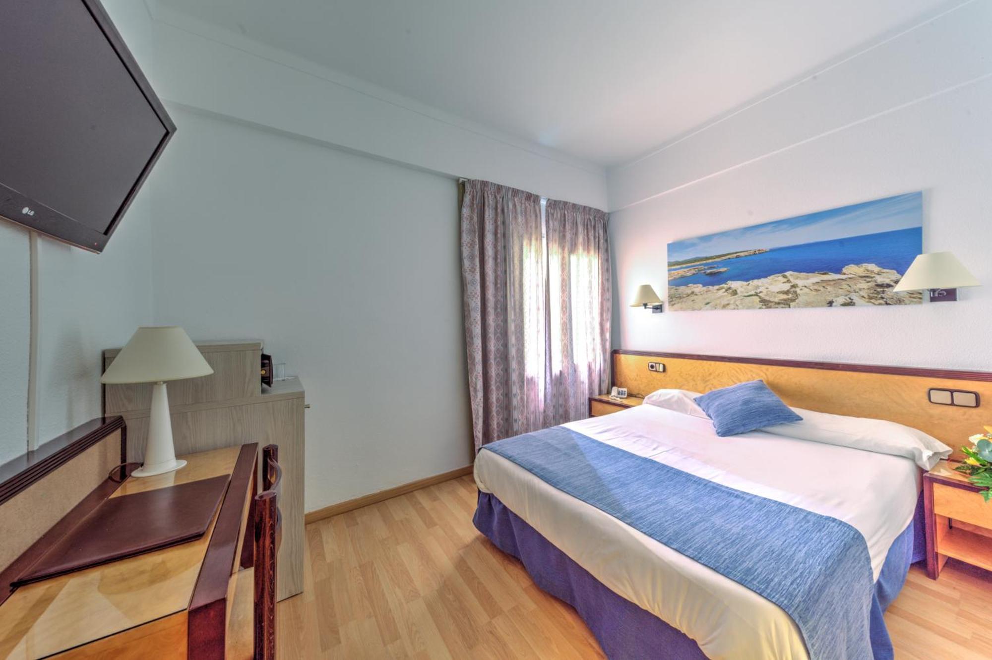 Hotel Voramar Cala Millor  Ruang foto