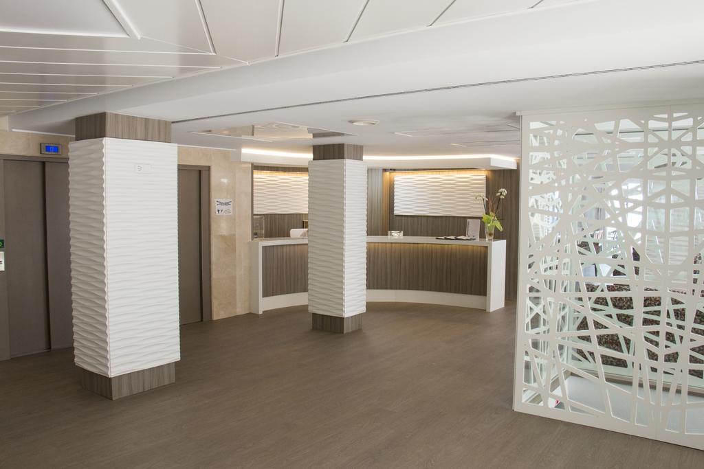 Hotel Voramar Cala Millor  Bagian luar foto