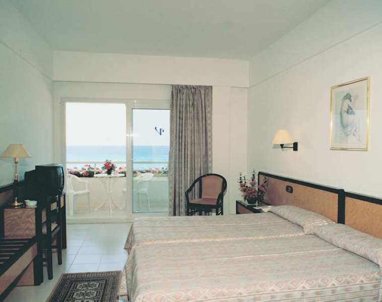 Hotel Voramar Cala Millor  Ruang foto